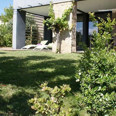 Apartamento A Casa Nera Porto Pollo Exterior foto