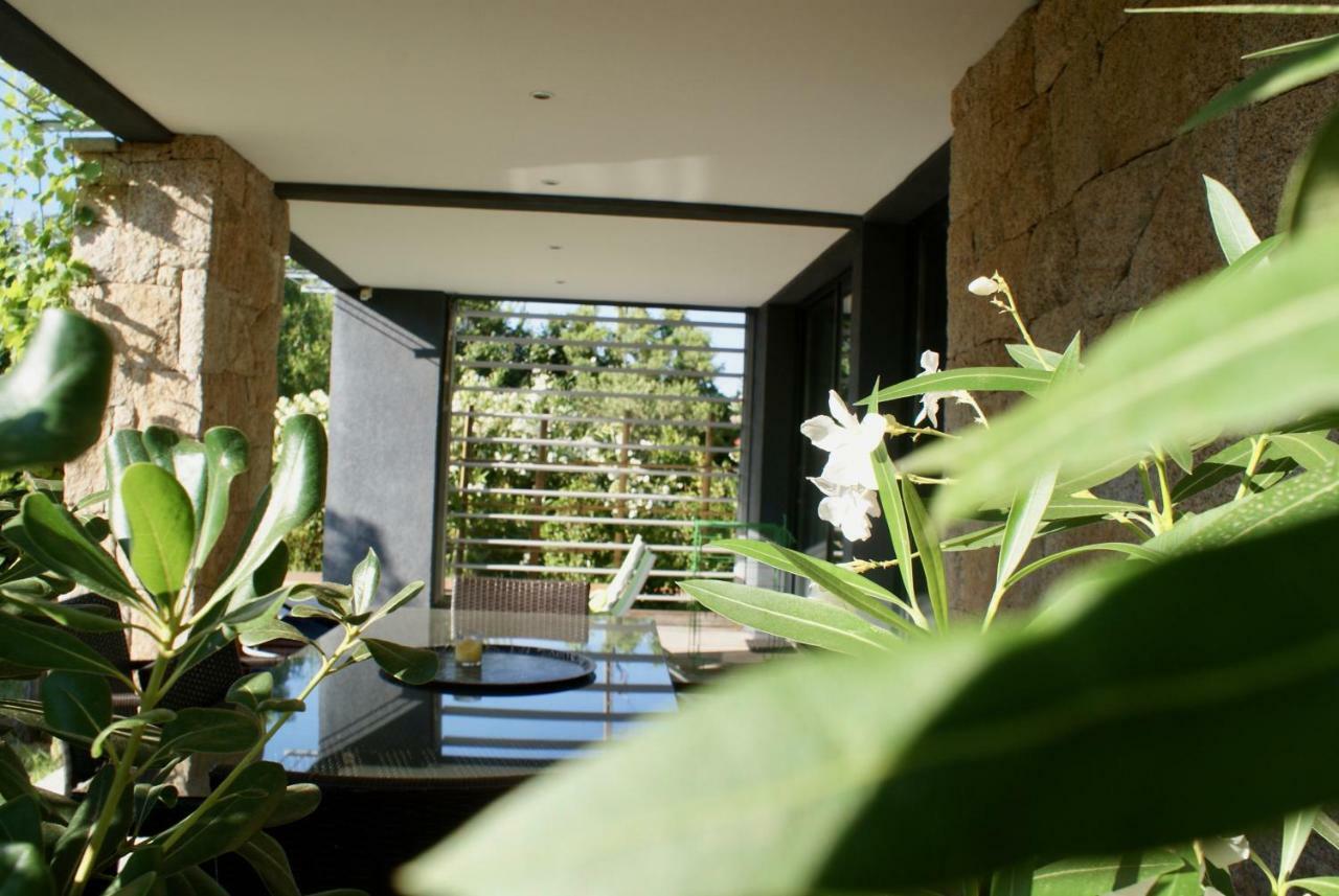 Apartamento A Casa Nera Porto Pollo Exterior foto